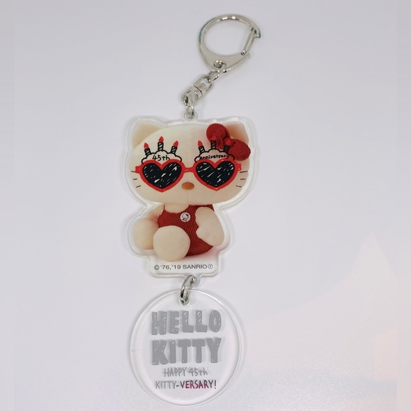 Hello Kitty 45th Anniversary Keychain - Picture 1 of 3